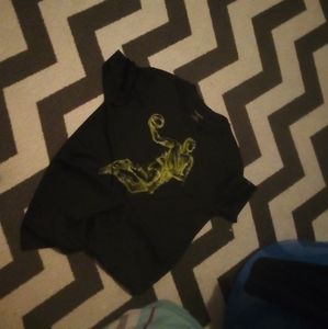 Redbox t-shirt with basketball player dunking